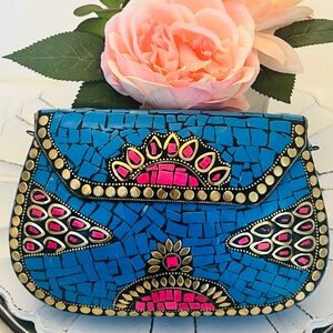 🌸RAMLA-Vibrant Blue and Pink Mosaic Clutch🌸
